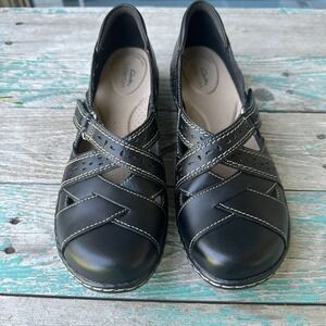 Clarks Ashland Spin Q Black Leather Slip-On Loafers Women's Size 9N Comfort EUC